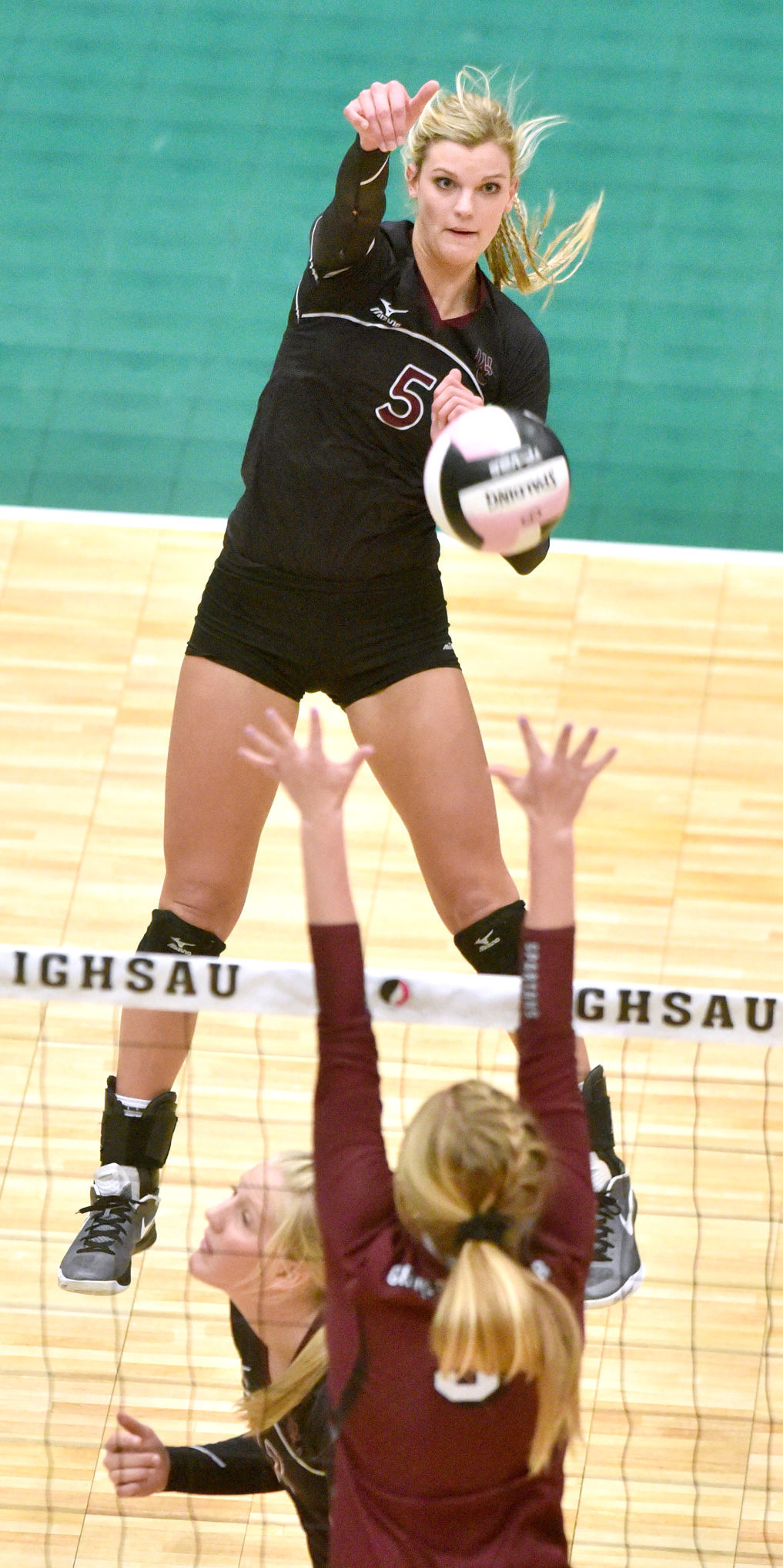Western Christian vs Grundy Center state volleyball